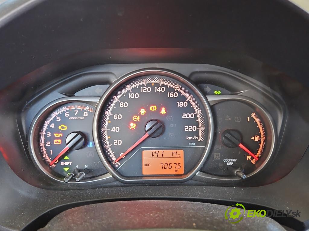 Toyota Yaris III 2011-2020 1.0 VVT-i: 69KM manual 51 kW 998 cm3 3- prístrojovka/ budíky 83800-0U270 (Prístrojové dosky, displeje)