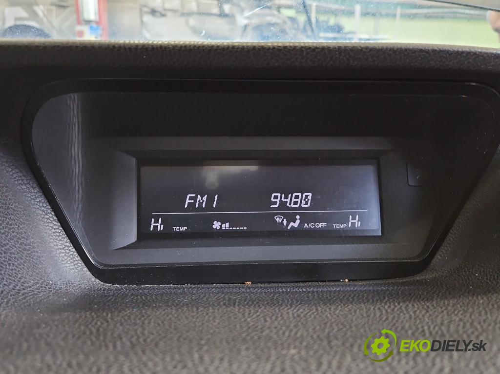 Honda Accord VIII 2008-2015 2.0 VTEC 156 HP manual 115 kW 1997 cm3 4- Zobrazit: D099T (Prístrojové dosky, displeje)