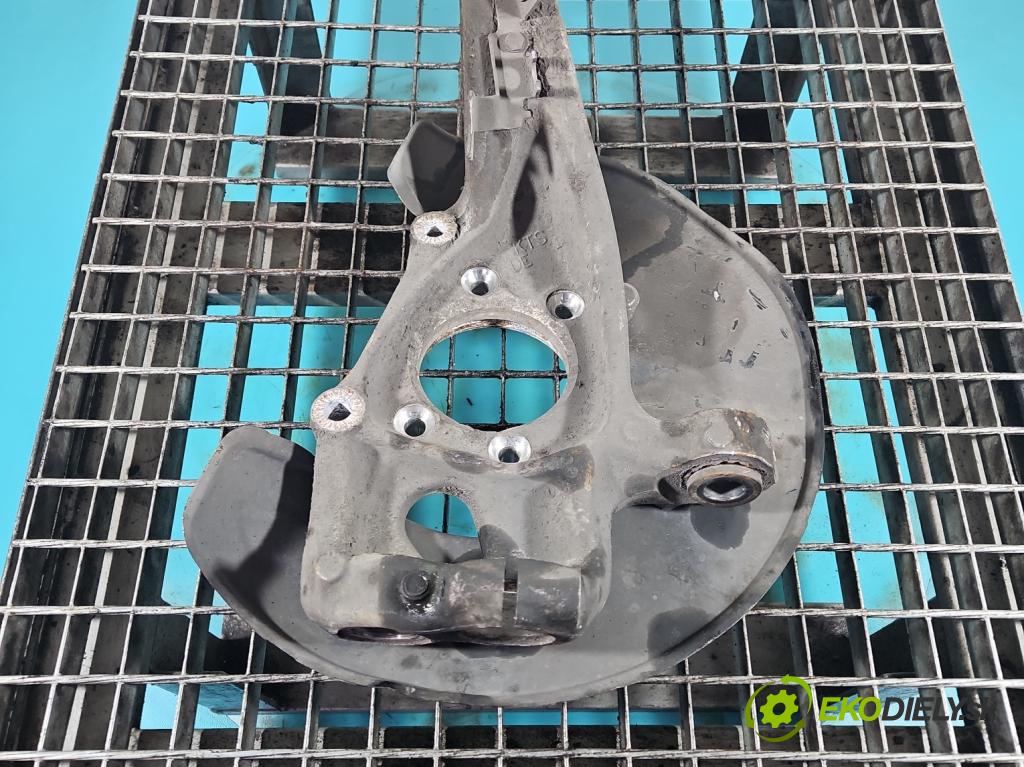 Audi A8 D4 2009-2017 3.0 TFSI automatic 213 kW 2995 cm3 4- náboj levé  (Náboje)