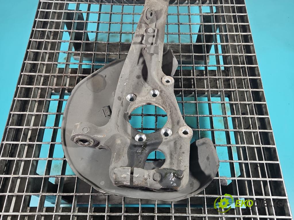 Audi A8 D4 2009-2017 3.0 TFSI automatic 213 kW 2995 cm3 4- náboj pravé  (Náboje)