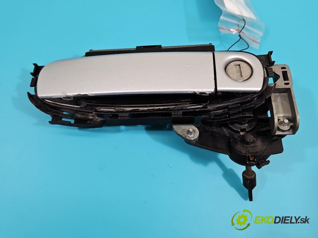 Audi A3 8P 2003-2012 1.9 tdi (BKC) 105 HP manual 77 kW 1896 cm3 3- rukoväť predné ľavé mimo:  (Vonkajšie predné ľavé)