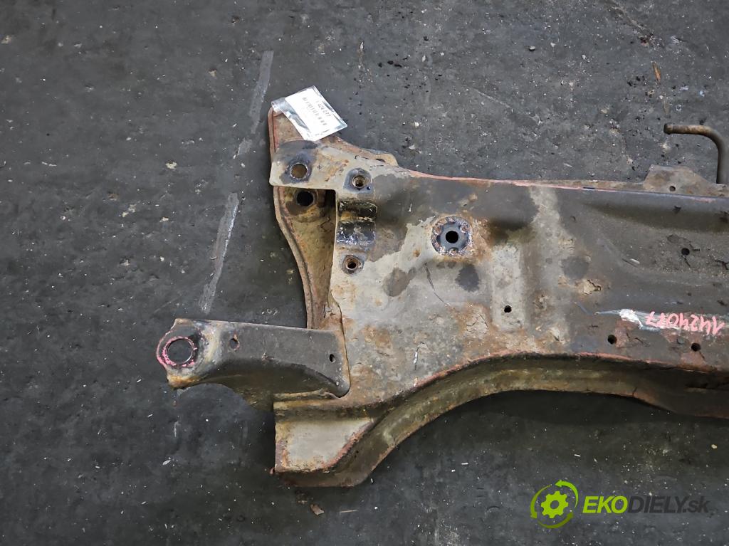 Citroen C1 I 2005-2014 1.0 68 HP manual 50 kW 998 cm3 3- výstuha motora