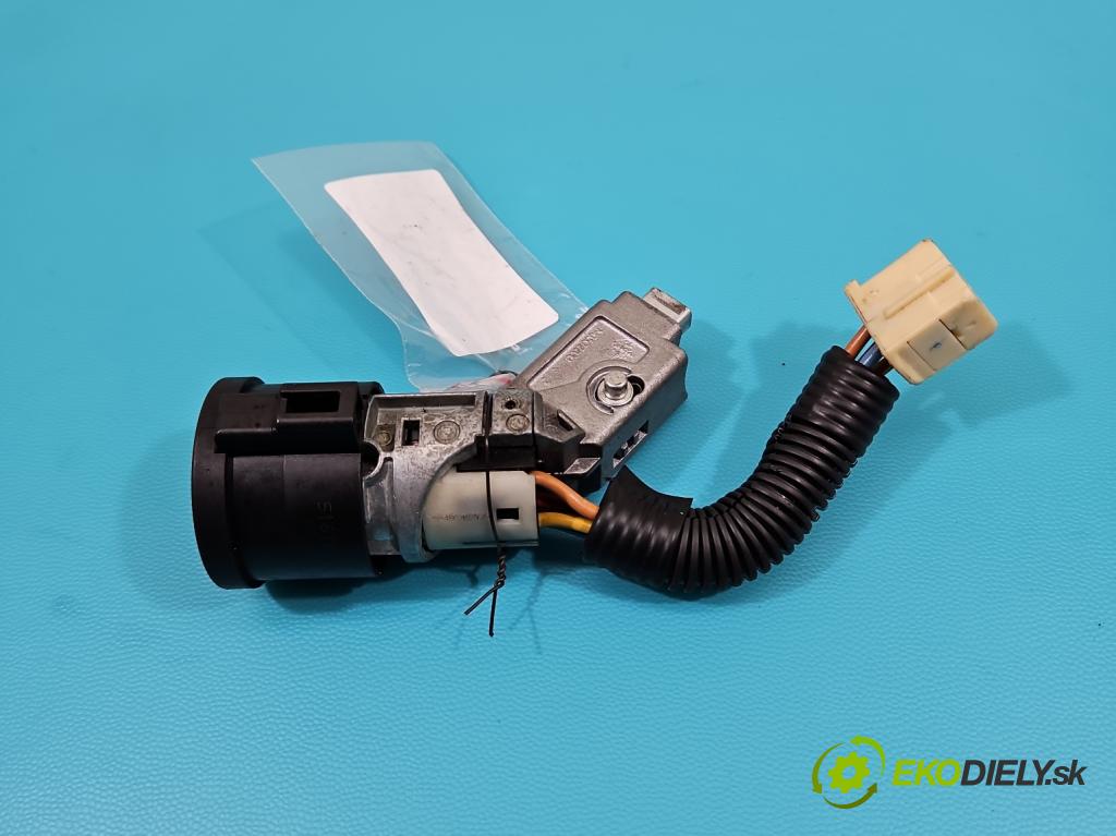 Citroen C1 I 2005-2014 1.0 68 HP manual 50 kW 998 cm3 3- Spínačka  (Spínacie skrinky a kľúče)