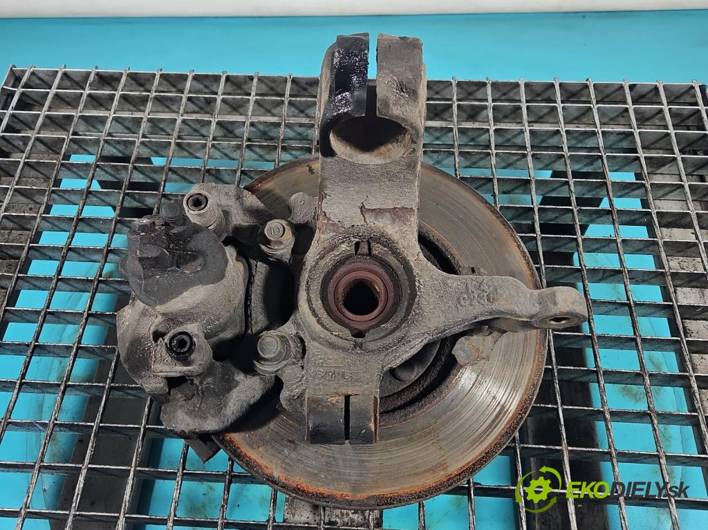 Mazda 5 2005-2010 2.0 citd 143 HP manual 105 kW 1998 cm3 5- náboj pravé (Náboje)