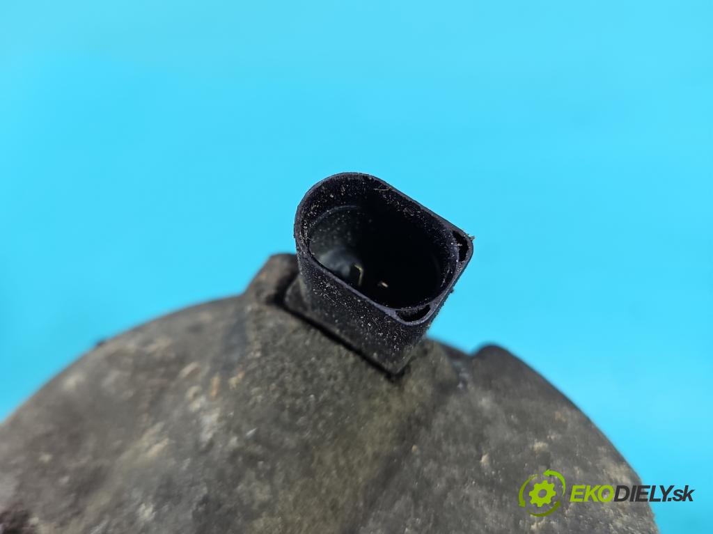 Audi A3 8P 2003-2012 1.9 tdi (BKC) 105 HP manual 77 kW 1896 cm3 3- Kompresor: klimatizácie 1K0820803J (Kompresory klimatizácie)