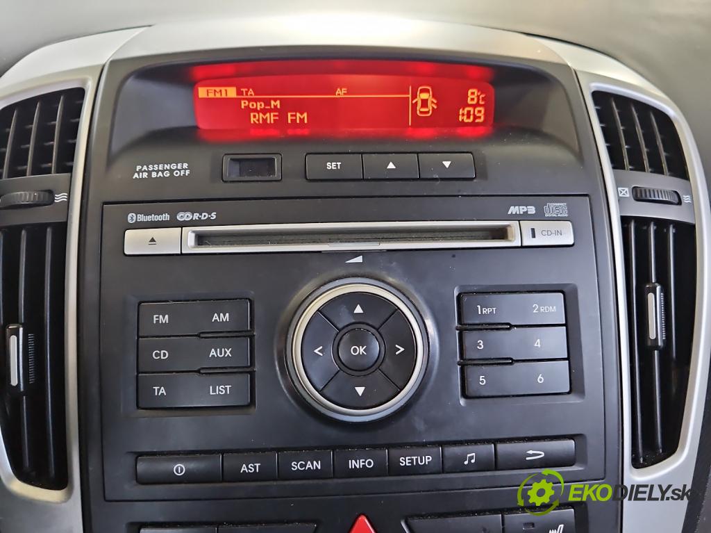 Kia Ceed I 2006-2012 1.4 16v 90 HP manual 66 kW 1396 cm3 5- Radio originál 96160-1H050