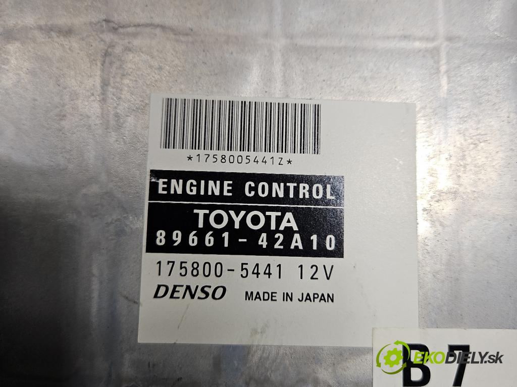 Toyota Rav4 II 2000-2005 2.0 d4d 116 HP manual 85 kW 1995 cm3 5- riadiaca jednotka motora 89661-42A10