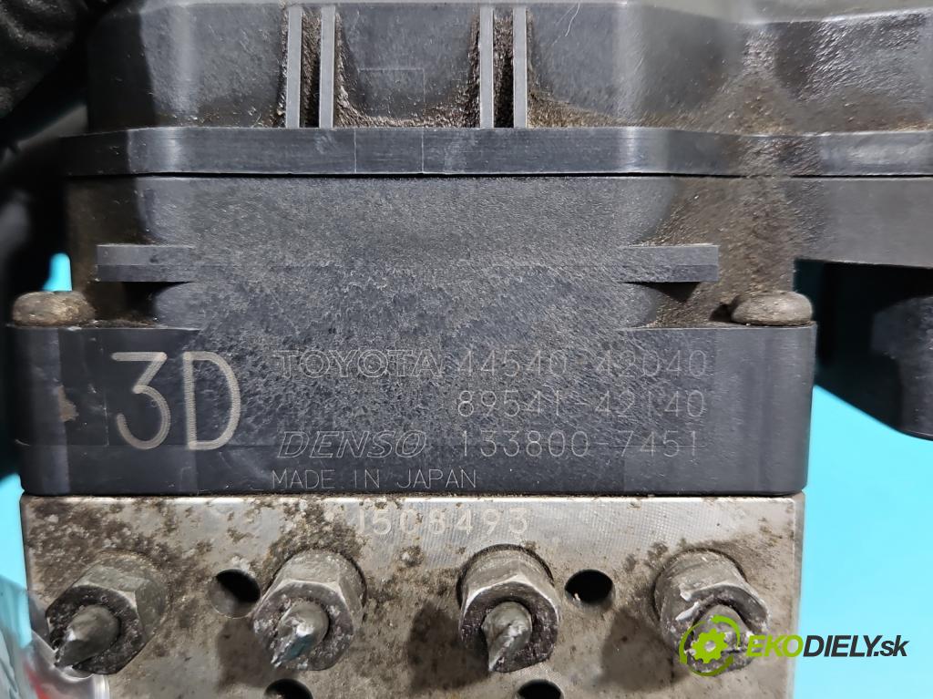 Toyota Rav4 II 2000-2005 2.0 d4d 116 HP manual 85 kW 1995 cm3 5- čerpadlo abs 44540-42040 (Pumpy ABS)