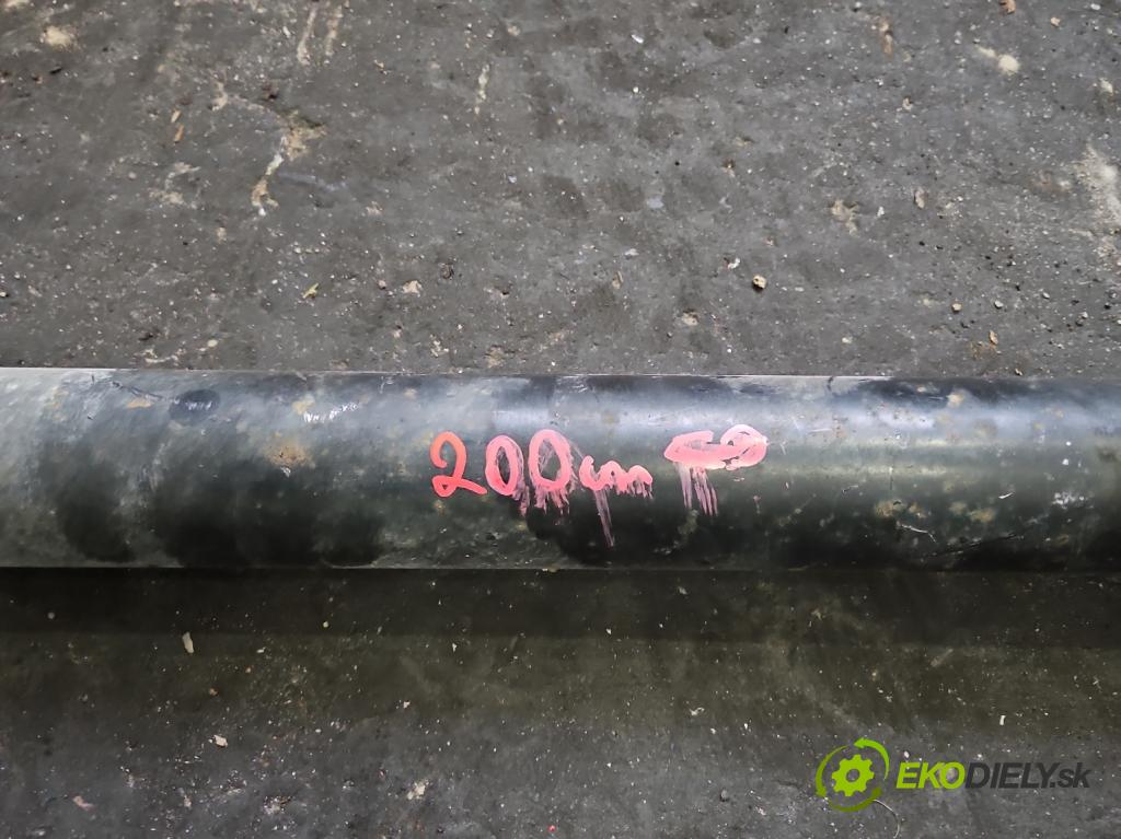 Toyota Rav4 II 2000-2005 2.0 d4d 116 HP manual 85 kW 1995 cm3 5- Hřídel: zadné  (Kardaňový hriadeľ)