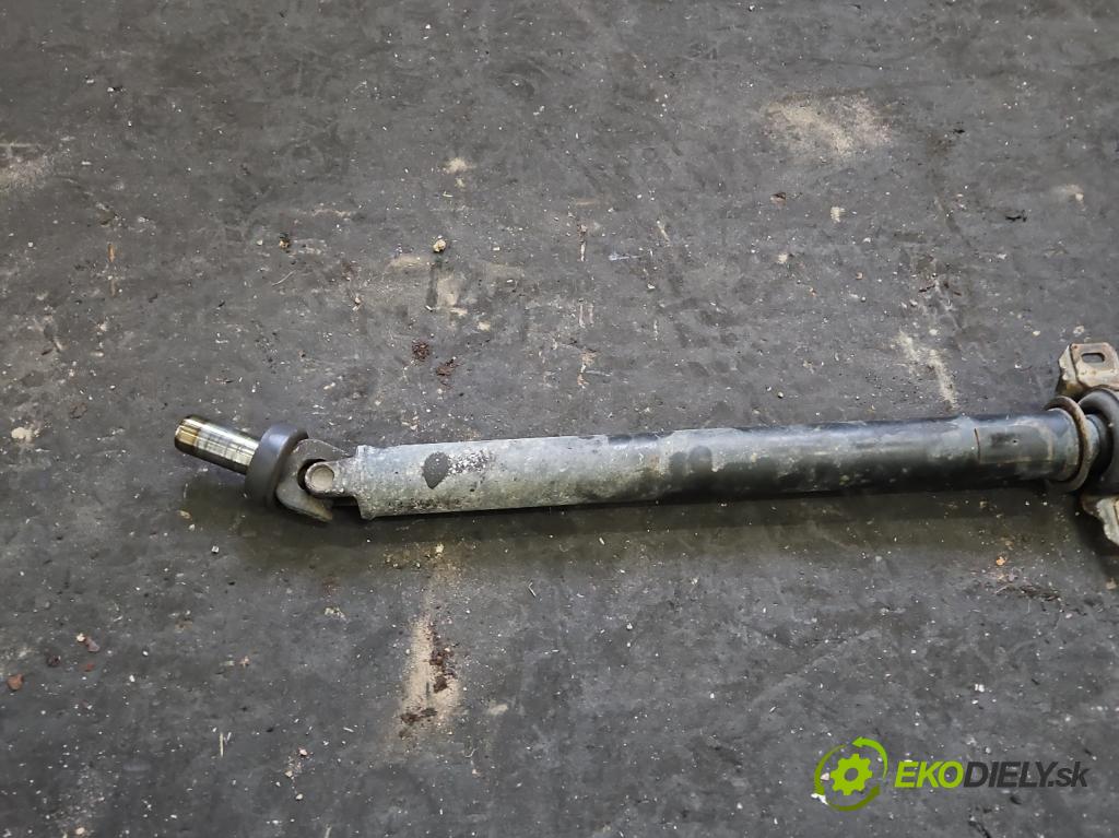 Toyota Rav4 II 2000-2005 2.0 d4d 116 HP manual 85 kW 1995 cm3 5- Hřídel: zadné  (Kardaňový hriadeľ)