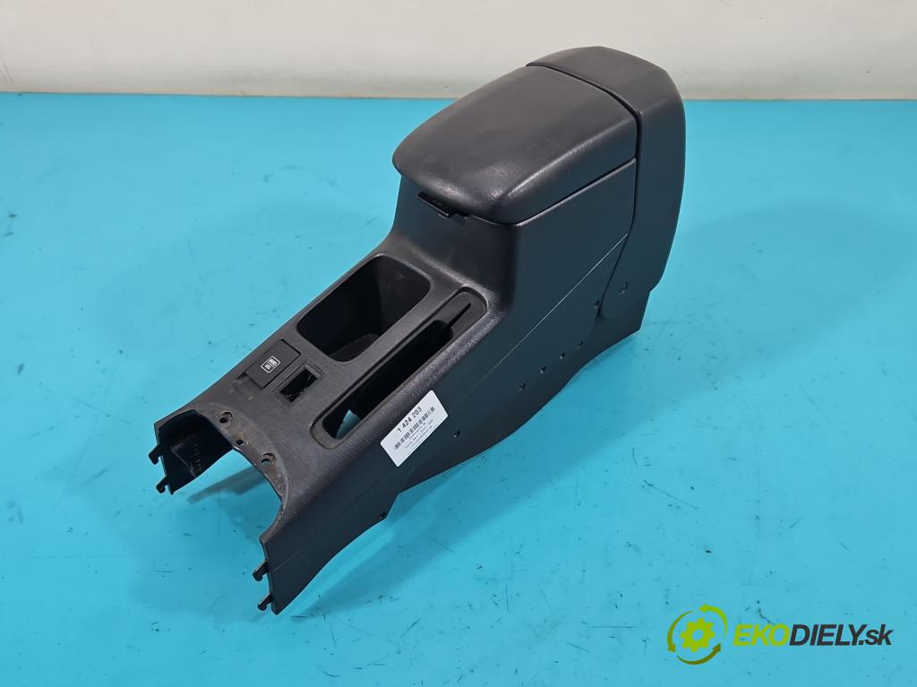 Toyota Rav4 II 2000-2005 2.0 d4d 116 HP manual 85 kW 1995 cm3 5- operadlo  (Lakťové opierky)