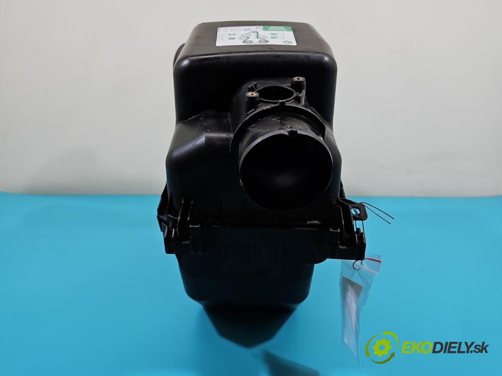 Toyota Rav4 II 2000-2005 2.0 d4d 116 HP manual 85 kW 1995 cm3 5- obal filtra vzduchu 22020-27061 (Obaly filtrov vzduchu)