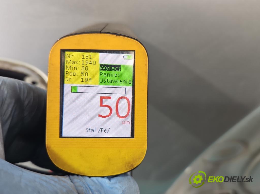 Toyota Rav4 II 2000-2005 2.0 d4d 116 hp manual 85 kW 1995 cm3 5- zadní kufrové dveře  (Zadní kapoty)