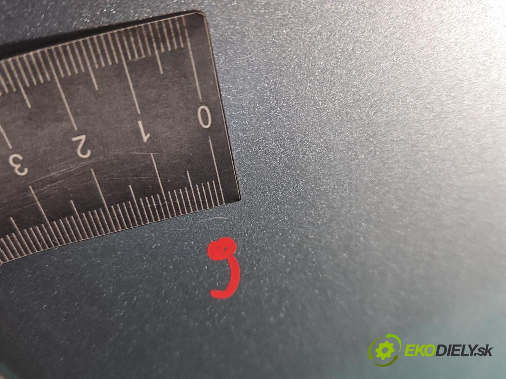 Toyota Rav4 II 2000-2005 2.0 d4d 116 hp manual 85 kW 1995 cm3 5- zadní kufrové dveře  (Zadní kapoty)