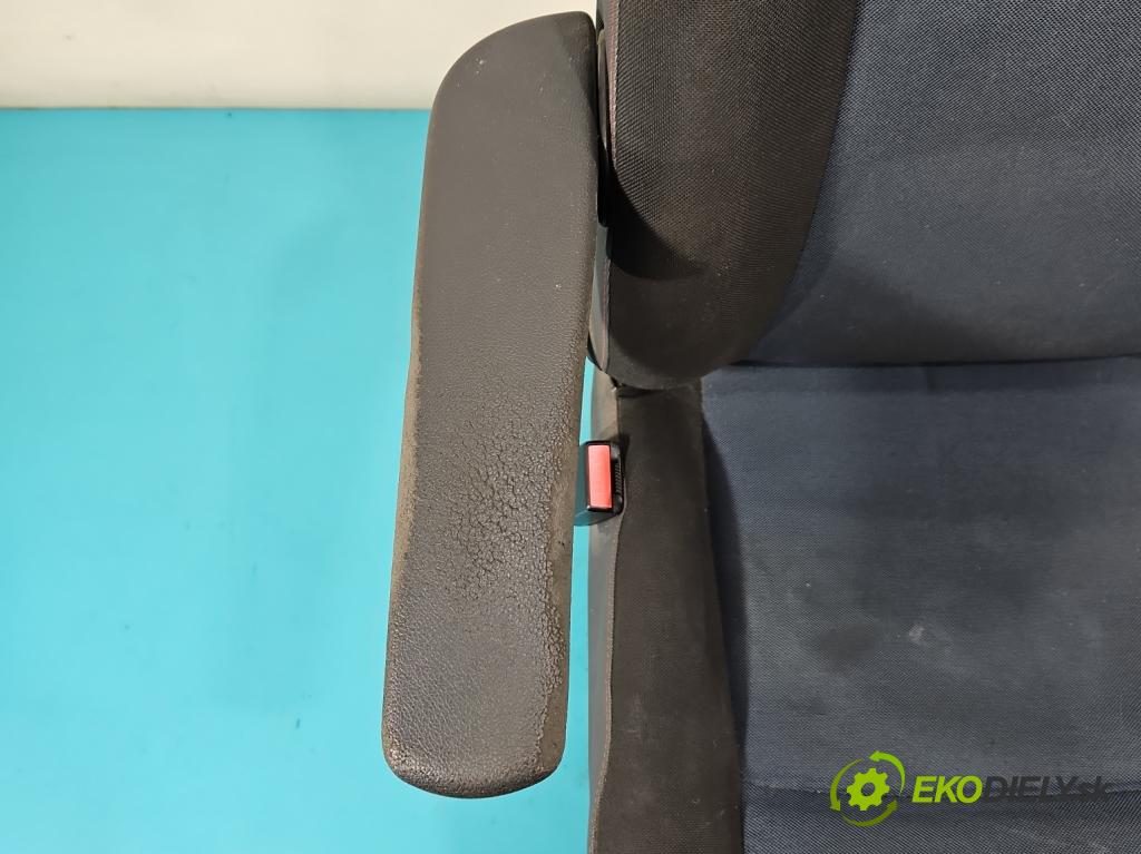 Renault Master III 2010-2019 2.3 dci 110 HP manual 81 kW 2299 cm3 5- Sedačka ľavý  (Sedačky, sedadlá)