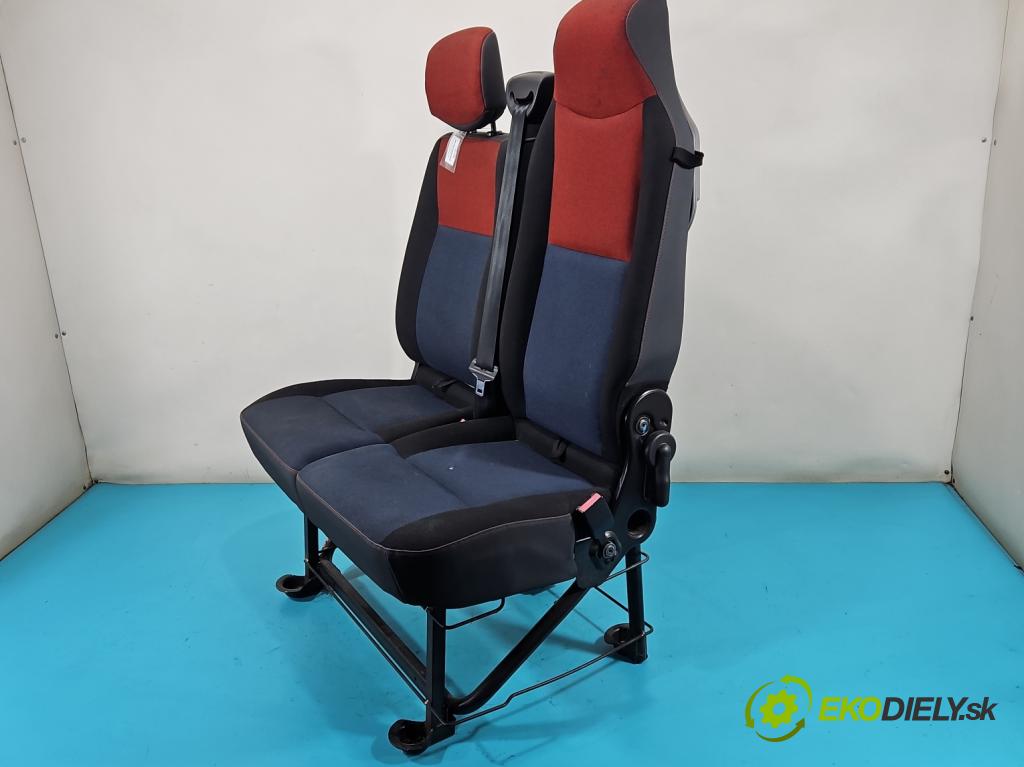 Renault Master III 2010-2019 2.3 dci 110 HP manual 81 kW 2299 cm3 5- Sedačka pravý  (Sedačky, sedadlá)