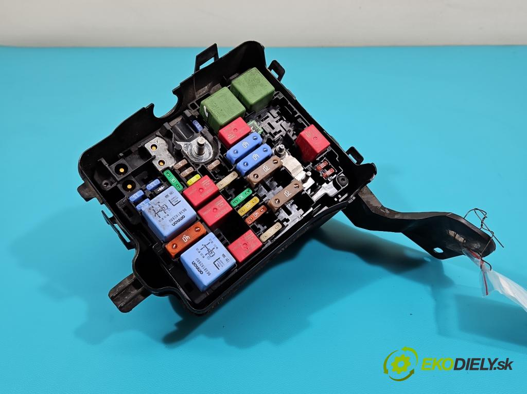 Citroen C-Elysee II 2012- 1.6 16V 116 hp manual 85 kW 1599 cm3 5- skříňka pojistková  (Pojistkové skříňky)