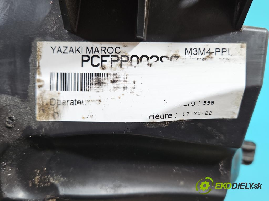 Citroen C-Elysee II 2012- 1.6 16V 116 hp manual 85 kW 1599 cm3 5- skříňka pojistková  (Pojistkové skříňky)