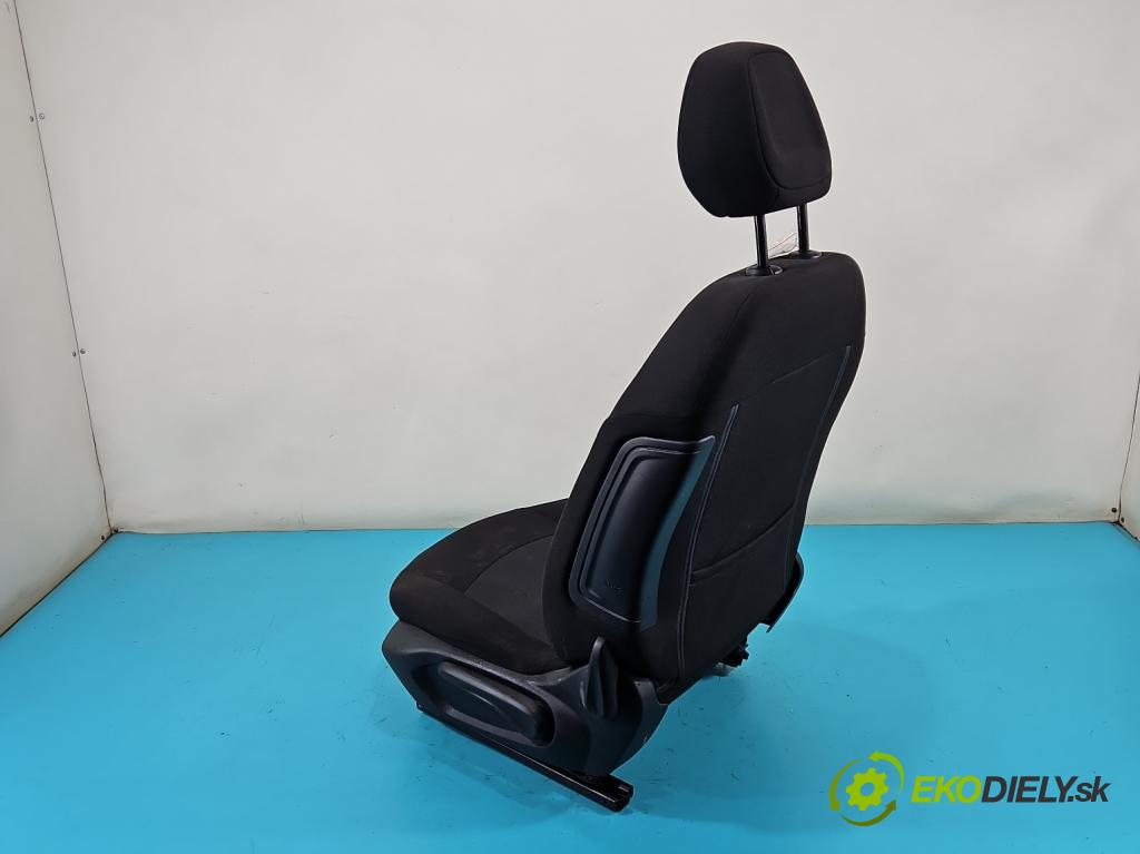 Citroen C-Elysee II 2012- 1.6 16V 116 HP manual 85 kW 1599 cm3 5- Sedačka ľavý  (Sedačky, sedadlá)