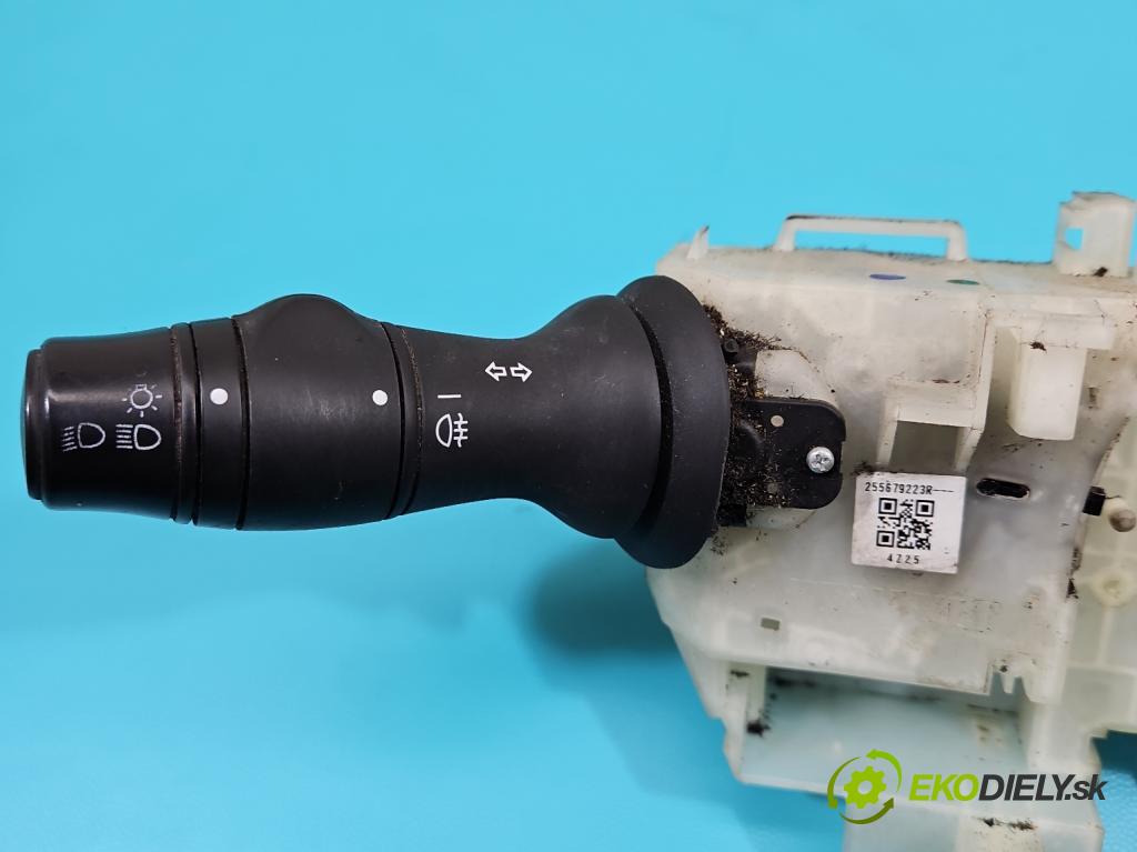 Renault Master III 2010-2019 2.3 dci 110 hp manual 81 kW 2299 cm3 5- Přepínač sdružený 255679223R (Ovládaní topení a přepínače)