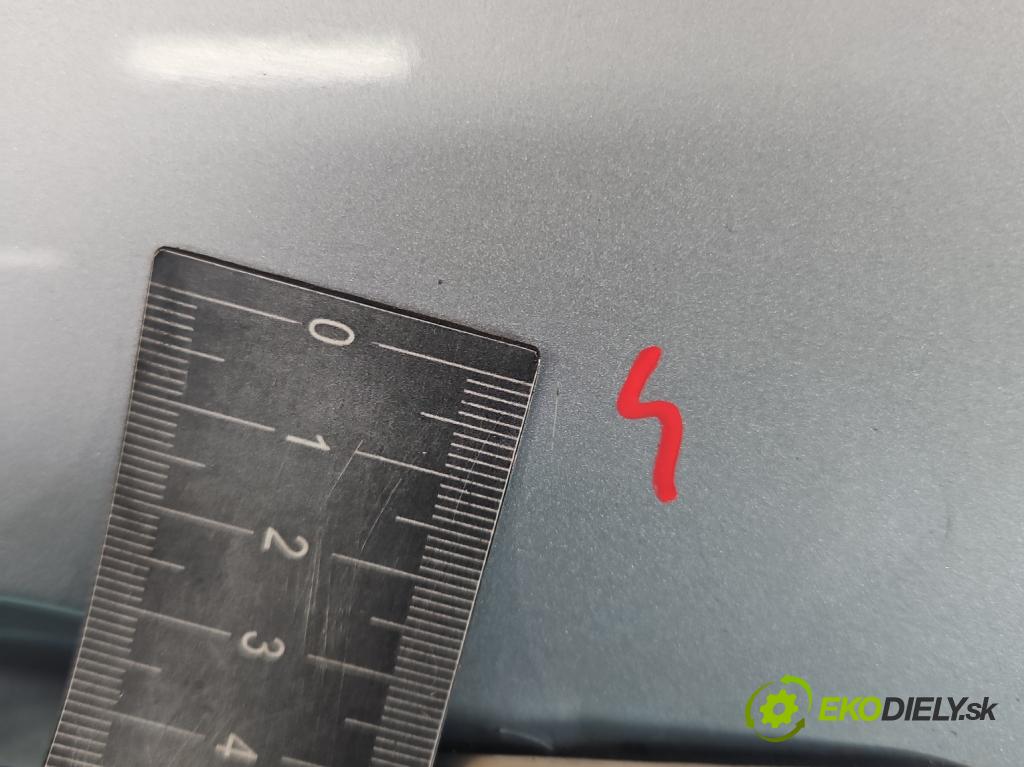 Alfa romeo 147 1.6 16V 105 HP manual 77 kW 1598 cm3 5- dvere predné ľavé  (Kľučka dverí ostatné)