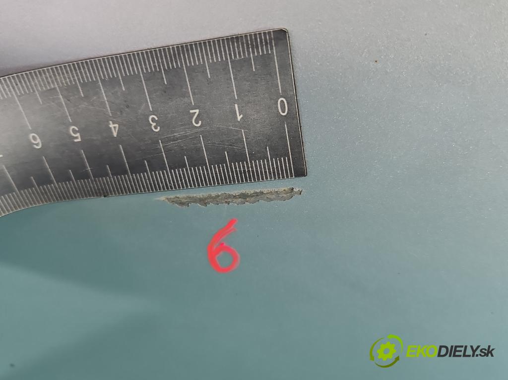 Alfa romeo 147 1.6 16V 105 HP manual 77 kW 1598 cm3 5- dvere predné ľavé  (Kľučka dverí ostatné)