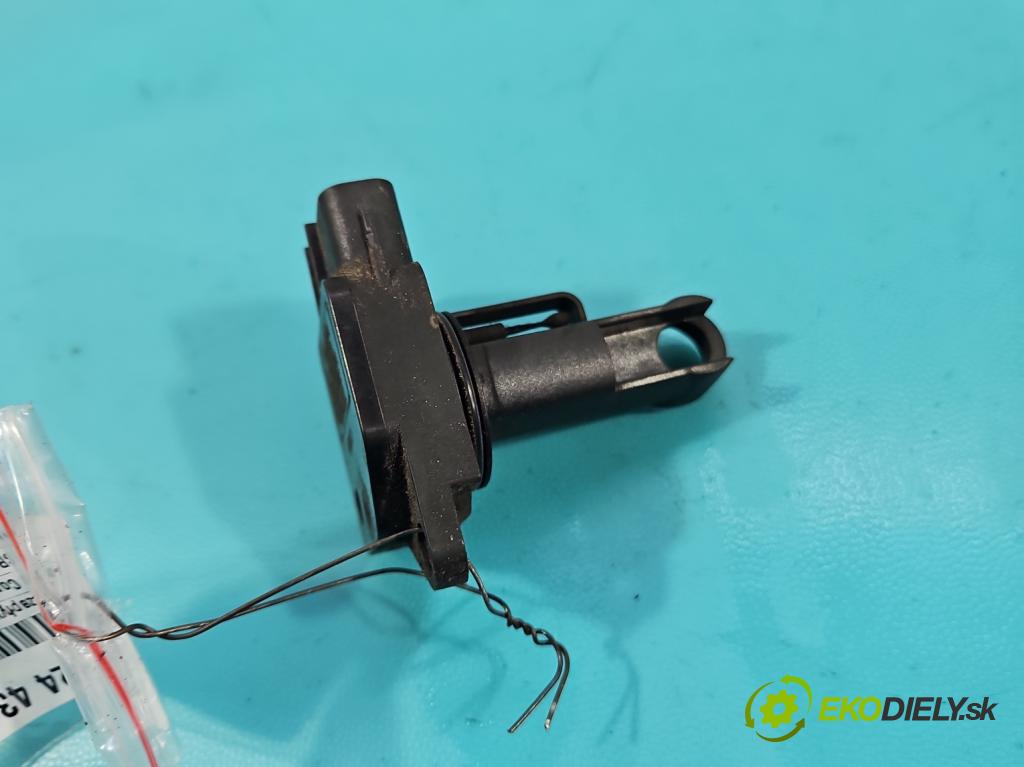 Toyota Corolla E12 2001-2009 1.4 vvt-i 97KM manual 71 kW 1398 cm3 3- průtokoměr: 22204-0J010 (Váhy vzduchu)