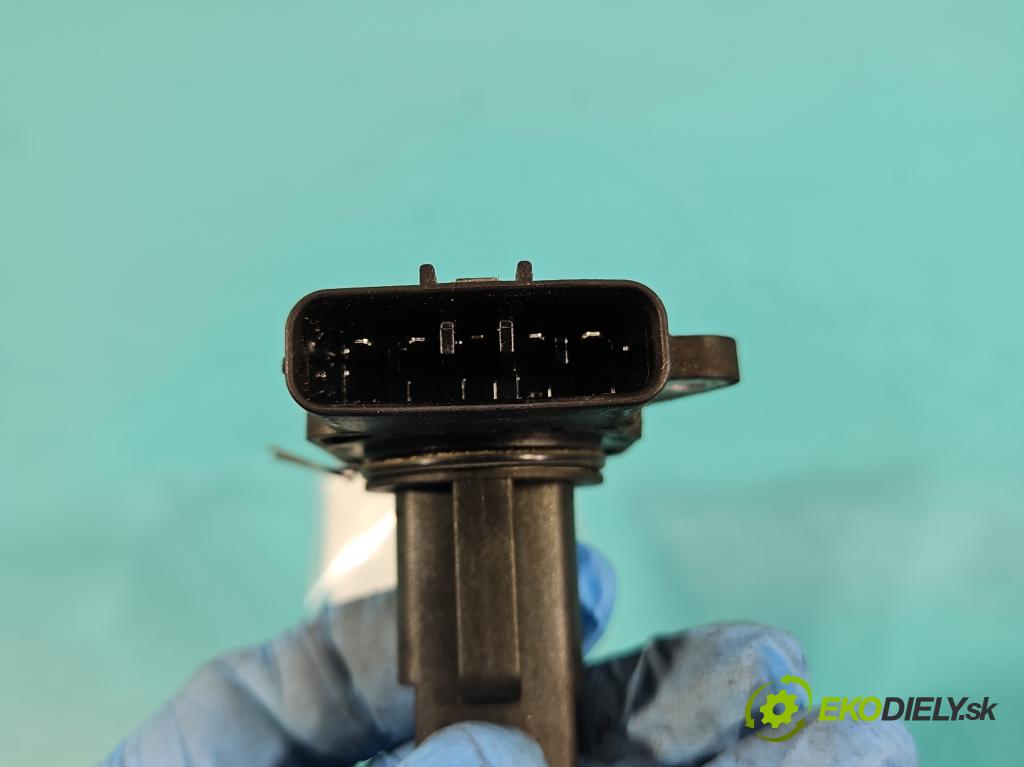 Toyota Corolla E12 2001-2009 1.4 vvt-i 97KM manual 71 kW 1398 cm3 3- průtokoměr: 22204-0J010 (Váhy vzduchu)