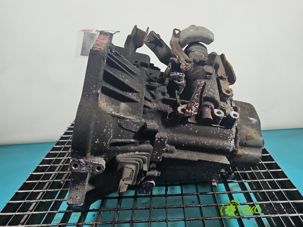 Toyota Corolla E12 2001-2009 1.4 vvt-i 97KM manual 71 kW 1398 cm3 3- prevodovka stupeň,rýchlosť manual C60 5