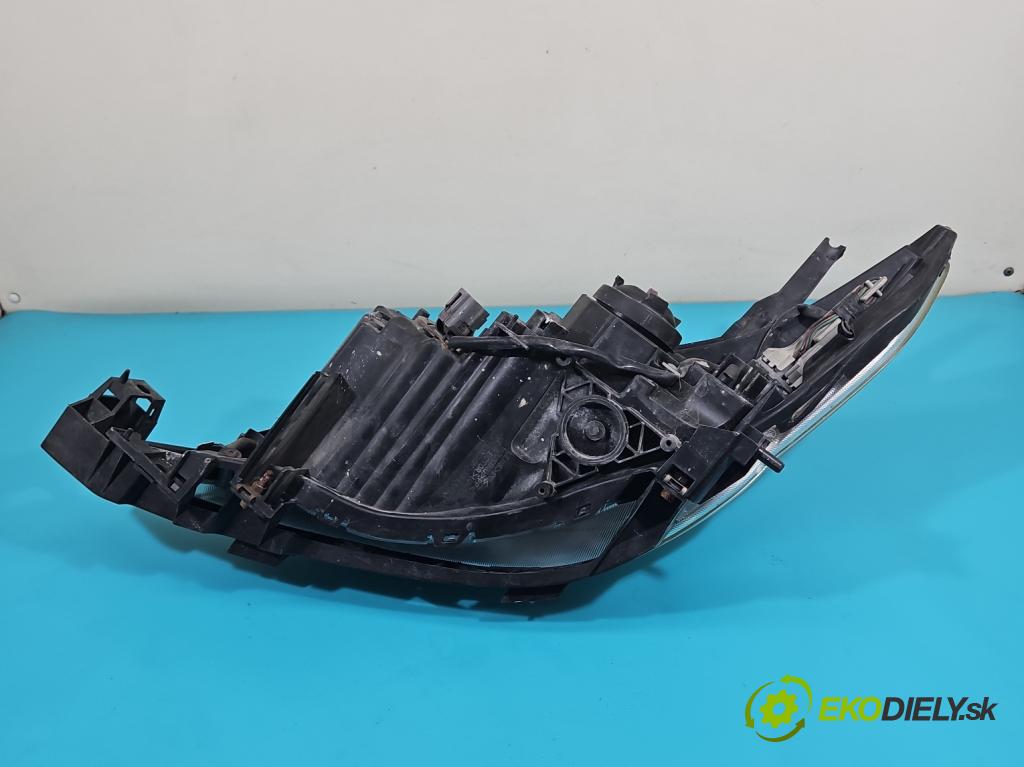 Mazda 5  2005-2010 2.3 16v 158 HP automatic 116 kW 2261 cm3 5- Reflektor: pravý  (Pravé)