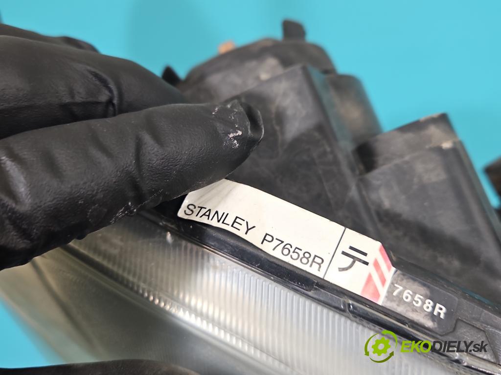 Mazda 5  2005-2010 2.3 16v 158 HP automatic 116 kW 2261 cm3 5- Reflektor: pravý  (Pravé)