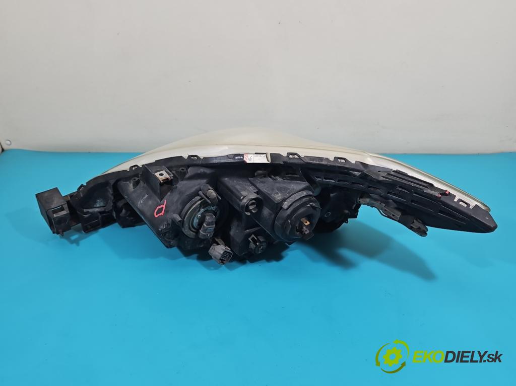 Mazda 5  2005-2010 2.3 16v 158 HP automatic 116 kW 2261 cm3 5- Reflektor: pravý  (Pravé)