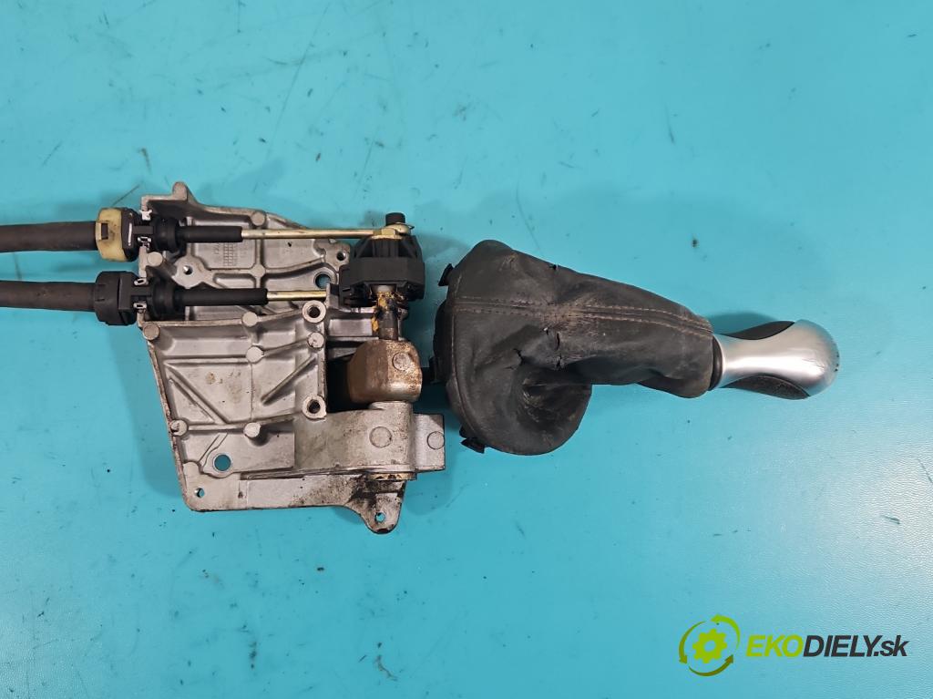 Citroen Xsara Picasso 1.6 hdi 109 HP manual 80 kW 1560 cm3 5- Páka: Změny: stupeň,rýchlosť  (Rýchlostná páka (kulisa))