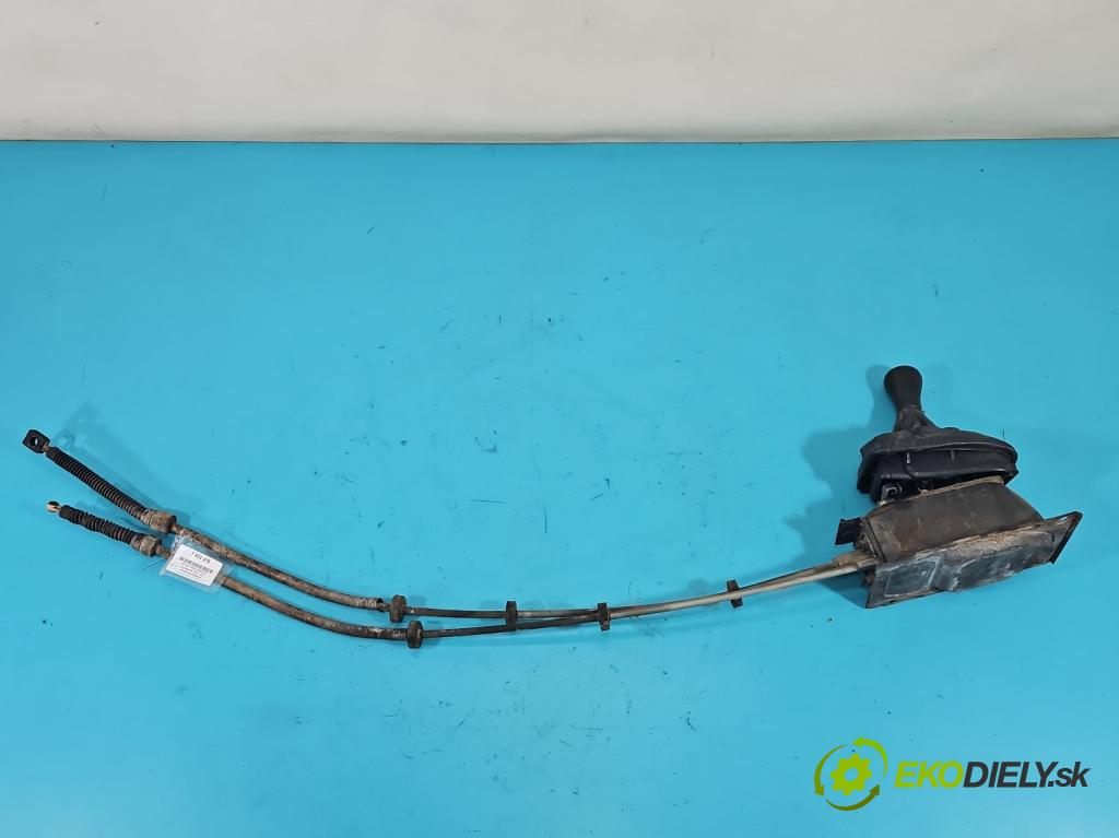 Vw Passat B4 1993-1997 2.0 8V 116 HP manual 85 kW 1984 cm3 5- Páka: Změny: stupeň,rýchlosť  (Rýchlostná páka (kulisa))