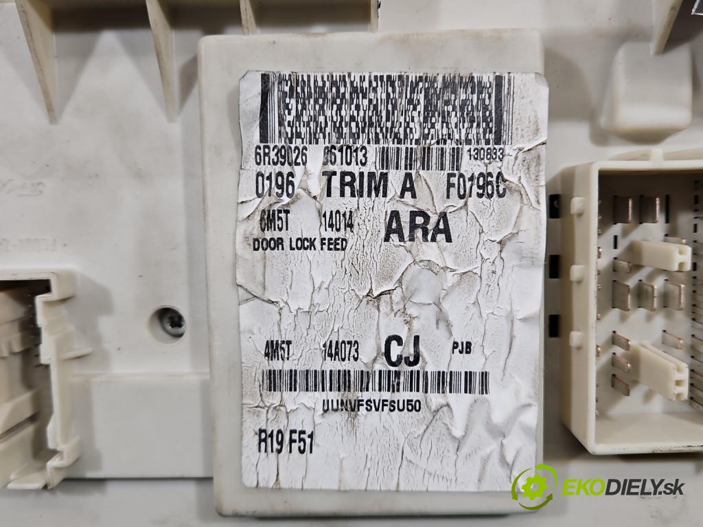 Ford C-Max I 2003-2010 1.8 16v 125 hp manual 92 kW 1798 cm3 5- skříňka pojistková 4M5T-14A073-CJ (Pojistkové skříňky)