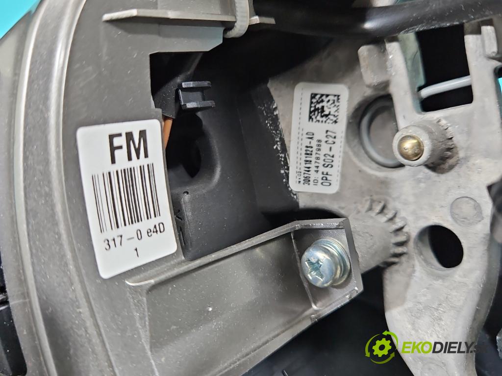 Toyota Yaris III 2011-2020 1.0 VVT-i: 69KM manual 51 kW 998 cm3 3- volant  (Volanty)