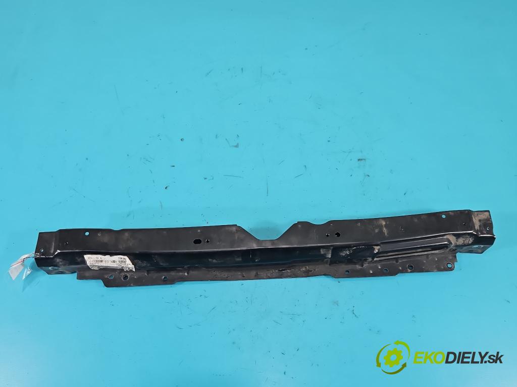 Hyundai i20 II 2014 -2020 1.2 16V (G4LA) 84KM manual 61,8 kW 1248 cm3 5- stěna přední  (Výztuhy přední)