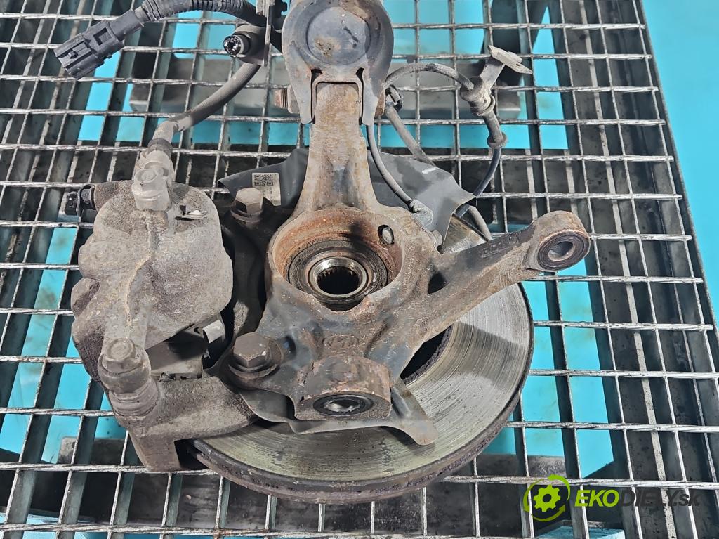 Hyundai i20 II 2014 -2020 1.2 16V (G4LA) 84KM manual 61,8 kW 1248 cm3 5- náboj pravé  (Náboje)