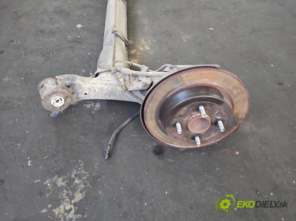 Hyundai i20 II 2014 -2020 1.2 16V (G4LA) 84KM manual 61,8 kW 1248 cm3 5- zadní výztuha  (Výztuhy zadní)