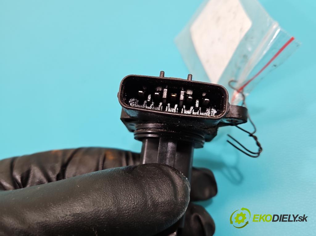 Toyota Corolla E12 2001-2009 1.4 D4D 90 HP manual 66 kW 1364 cm3 5- průtokoměr: 22204-33010 (Váhy vzduchu)