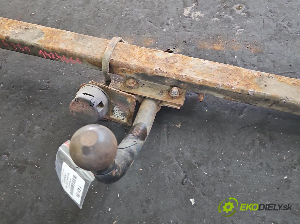 Toyota Corolla E12 2001-2009 1.4 D4D 90 hp manual 66 kW 1364 cm3 5- oko tažné  (Tažná zařízení)