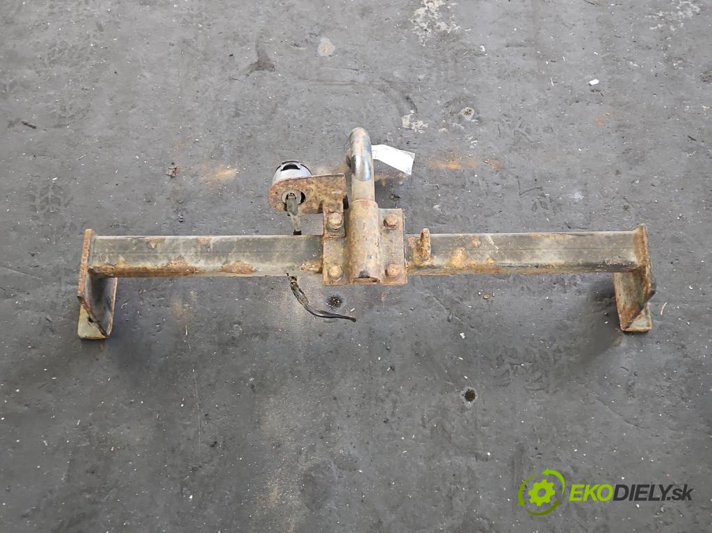 Toyota Corolla E12 2001-2009 1.4 D4D 90 hp manual 66 kW 1364 cm3 5- oko tažné  (Tažná zařízení)