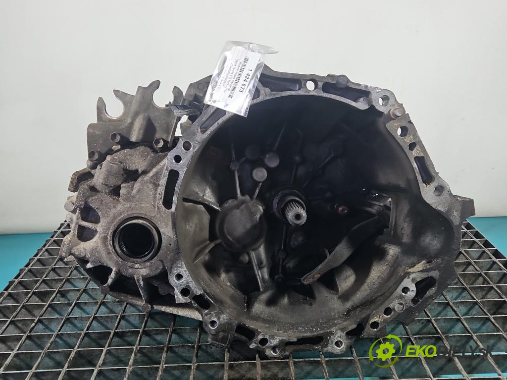 Toyota Corolla E12 2001-2009 1.4 D4D 90 HP manual 66 kW 1364 cm3 5- prevodovka stupeň,rýchlosť manual C150N