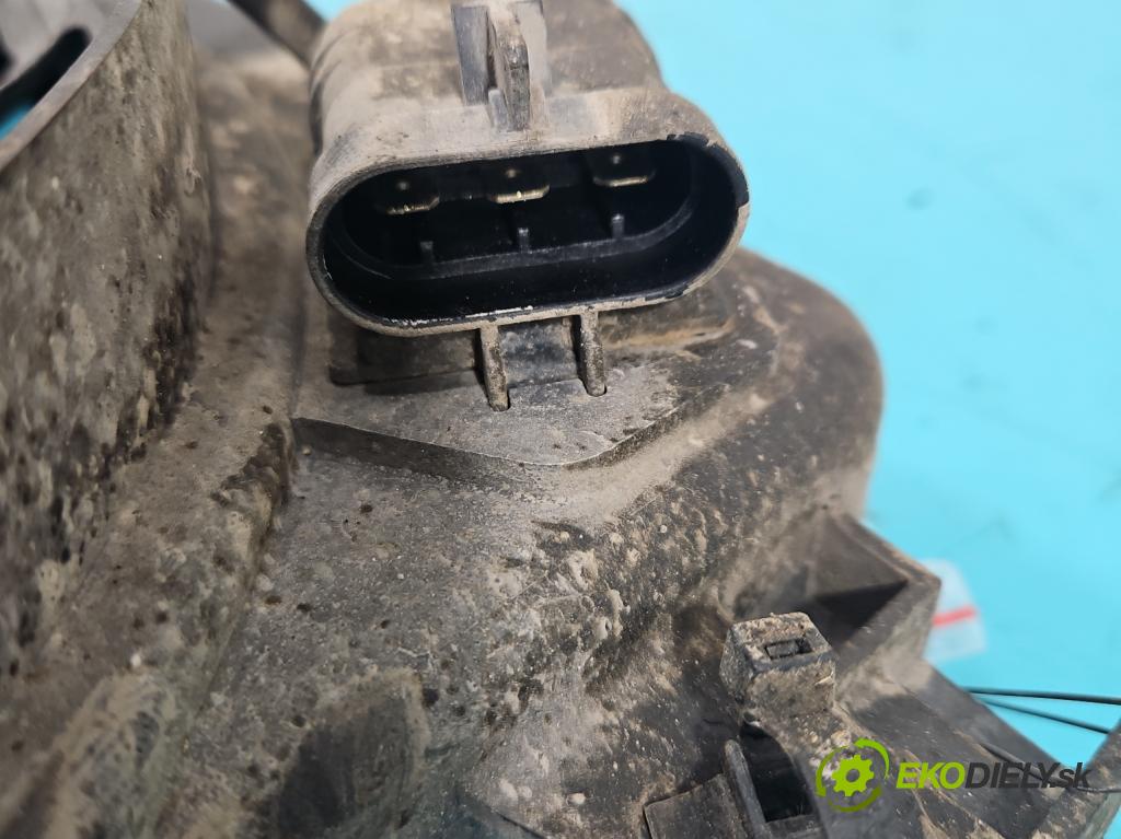 Opel Zafira B 2005-2014 2.2 16V 150 HP manual 110 kW 2198 cm3 5- Ventilátor chladiča 0130303957