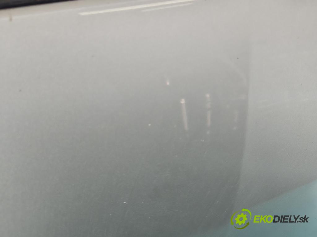 Opel Meriva A 2002-2010 1.6 16V 105 HP manual 77 kW 1598 cm3 5- kapota predná