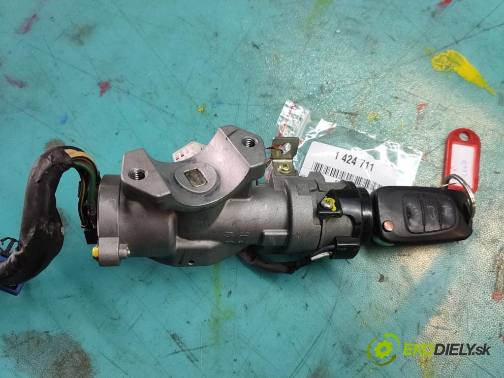 Kia Ceed I 2006-2012 1.4 16v 109 HP manual 80 kW 1396 cm3 5- Spínačka  (Spínacie skrinky a kľúče)