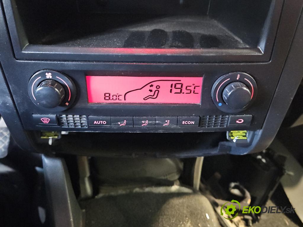 Seat Ibiza III 6L 2002-2008 1.4 16V 75 HP manual 55 kW 1390 cm3 3- panel kúrenia 6L0820043B
