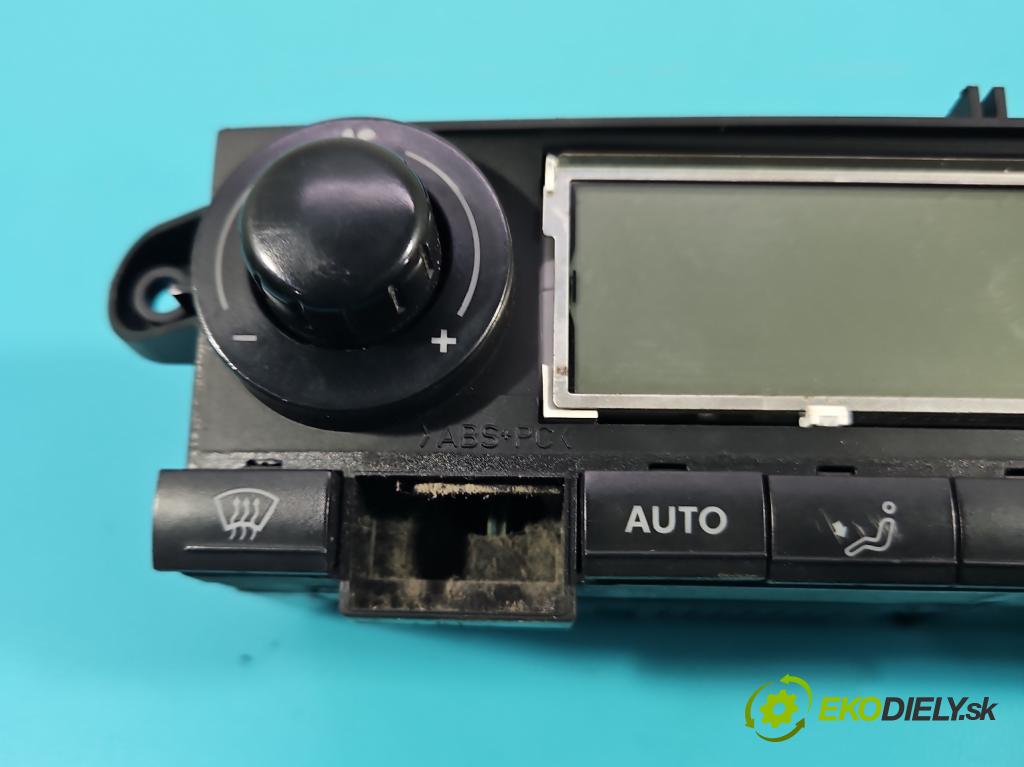 Seat Ibiza III 6L 2002-2008 1.4 16V 75 HP manual 55 kW 1390 cm3 3- panel kúrenia 6L0820043B