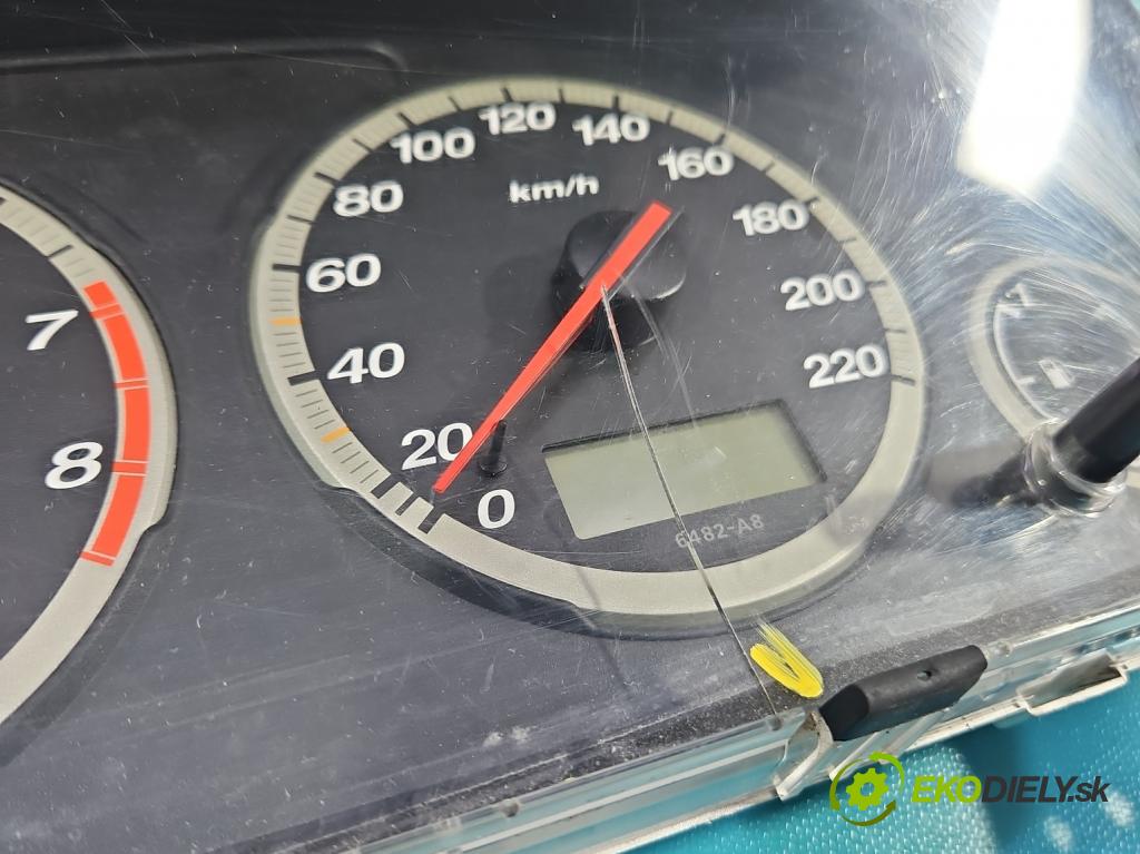 Honda CR-V II 2001-2006 2.0 16v 150 HP manual 110 kW 1998 cm3 5- prístrojovka/ budíky HR0299030 (Prístrojové dosky, displeje)