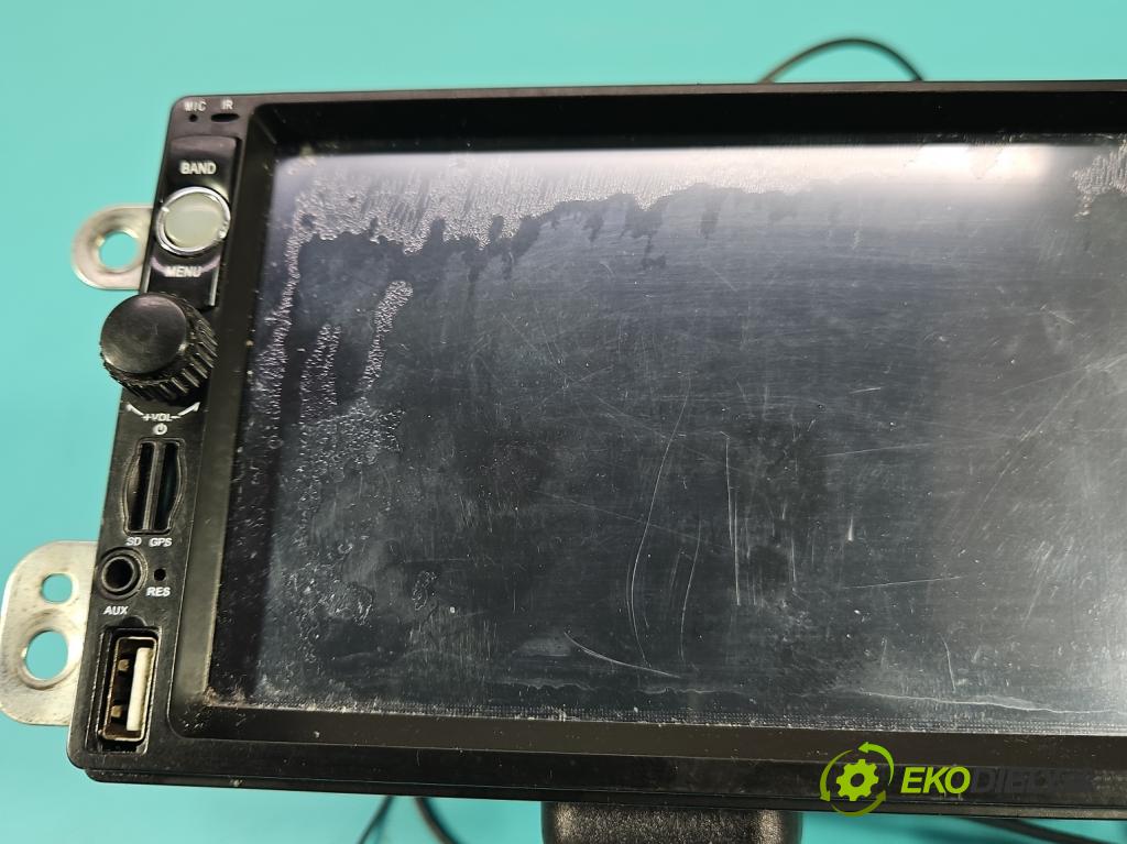 Honda CR-V II 2001-2006 2.0 16v 150 hp manual 110 kW 1998 cm3 5- Radio